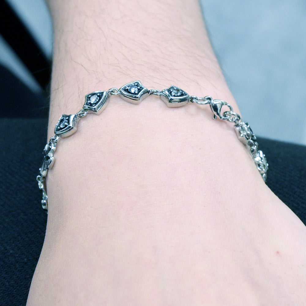 CROSS SHIELD CRYSTAL BRACELET