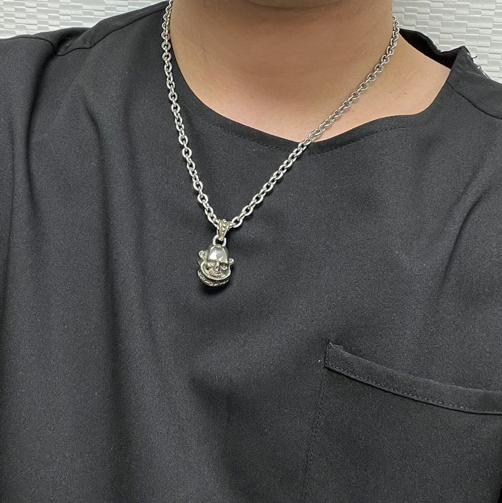 SKULL HEAD NECKLACE