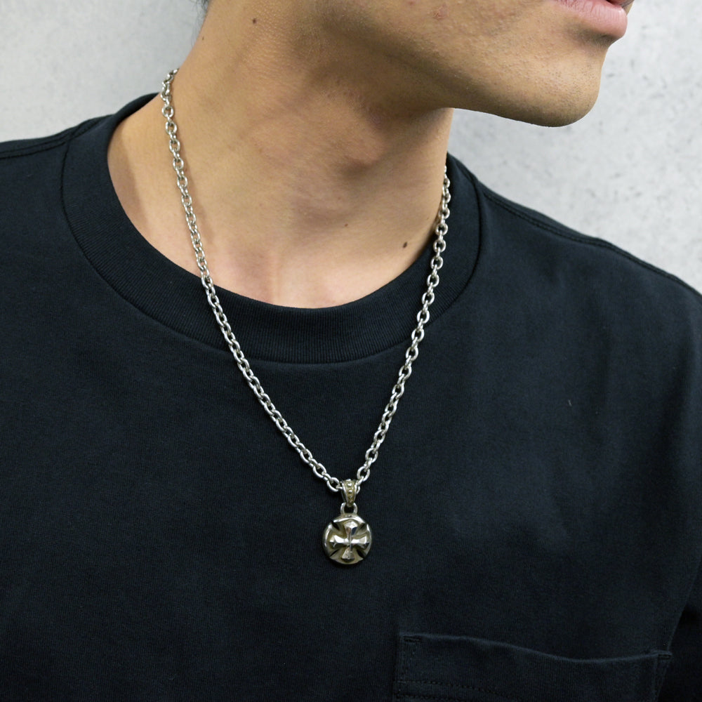 CROSS CIRCLE NECKLACE